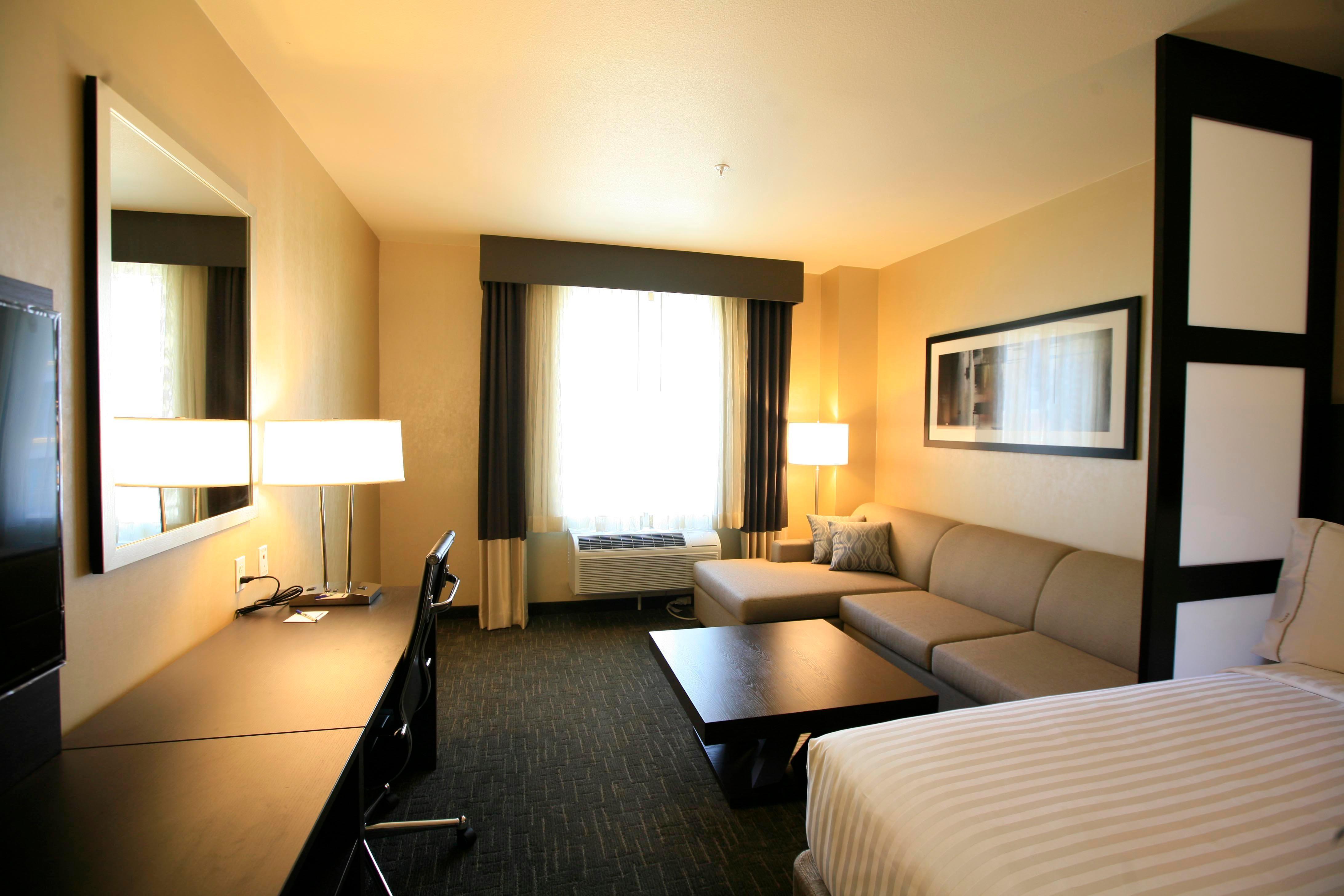 Holiday Inn Express & Suites Anaheim Resort Area By Ihg Экстерьер фото