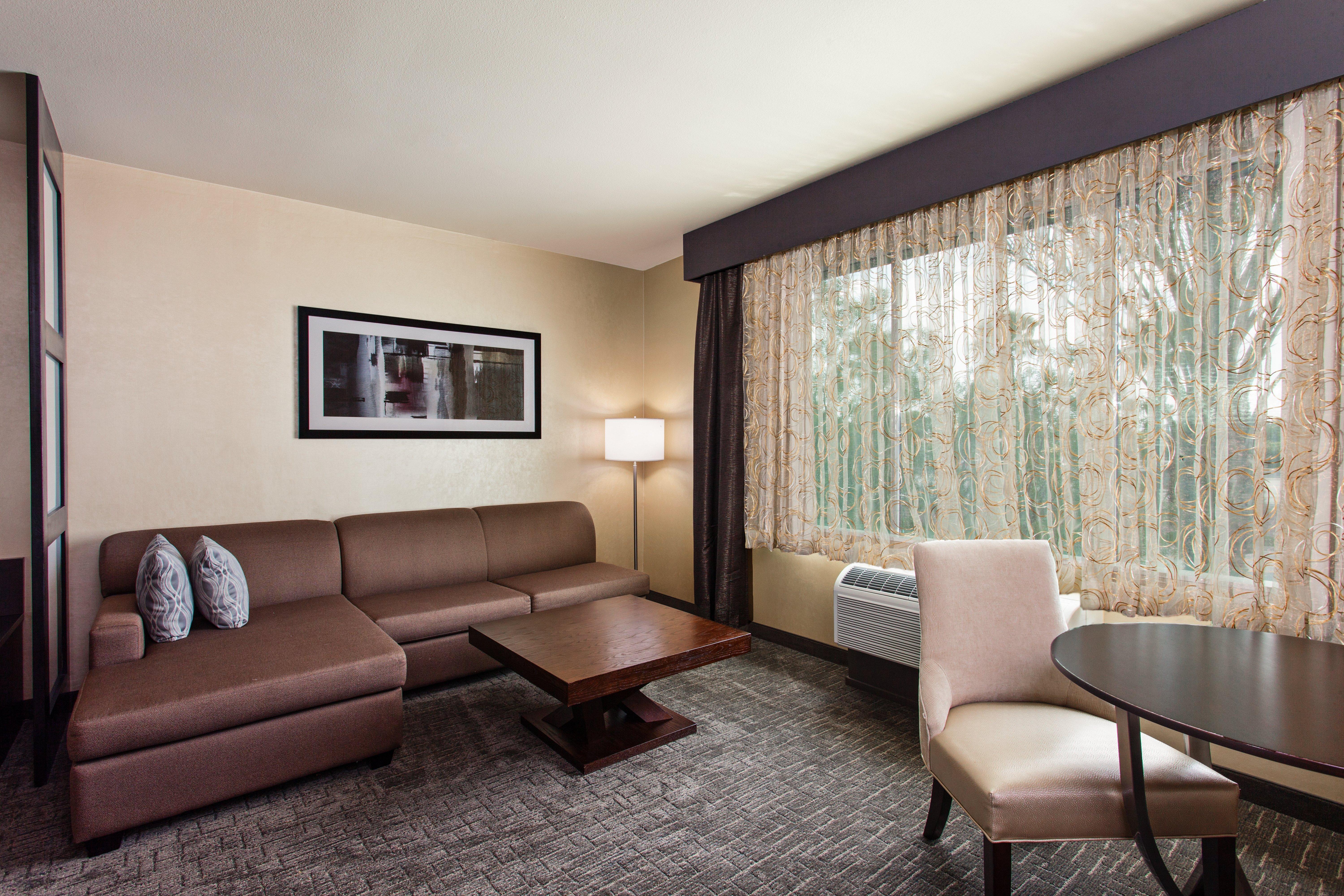 Holiday Inn Express & Suites Anaheim Resort Area By Ihg Экстерьер фото