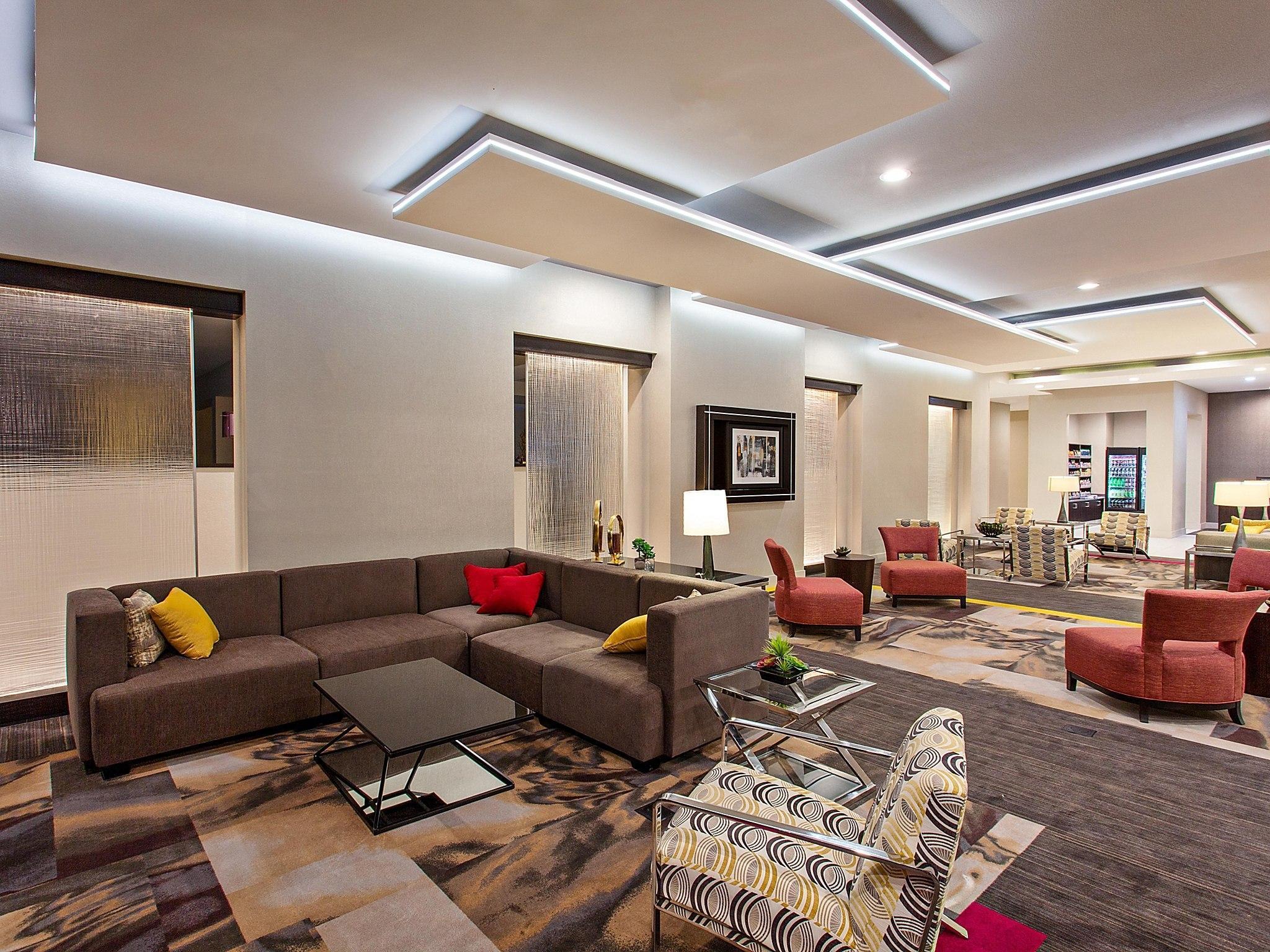 Holiday Inn Express & Suites Anaheim Resort Area By Ihg Экстерьер фото